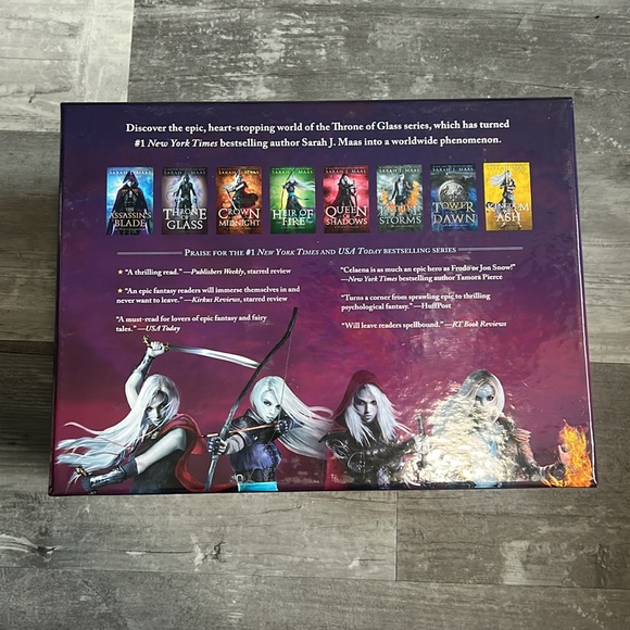 NWOT OOP Discontinued Throne Of Glass Original Hardcover Bookset By S.J. Mass - Picture 6 of 9